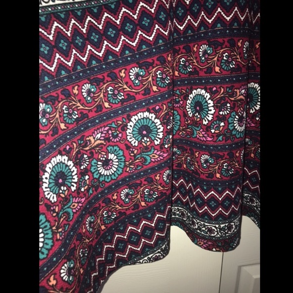 💗DEB QUARTER SLEEVE PATTERNED SKATER DRESS - Picture 2 of 4